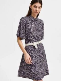 Selected Femme Robes Fluides Robe-chemise Jalina Femme Noir -Joli Mode Soldes Magasin 09d894ec3ac0cc8cad60b14de6320182