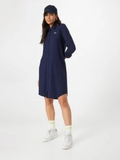 Lacoste Robes Fluides Robe-chemise Femme Bleu Foncé 11 Lacoste Robes Fluides Robe-chemise Femme Bleu Foncé -Joli Mode Soldes Magasin 0ad752c2b9178d6928aab761f2914a33