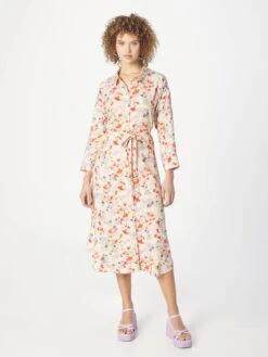 Robes Fluides Robe-chemise Maggie Femme Beige -Joli Mode Soldes Magasin 1816a0a266ad122deb6a8ccdf13434a2