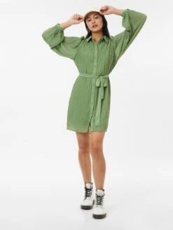 Vero Moda Robes Fluides Robe-chemise AVERY Femme Vert Clair -Joli Mode Soldes Magasin 21ad2fa9053152363a9d3f13ff9f591e