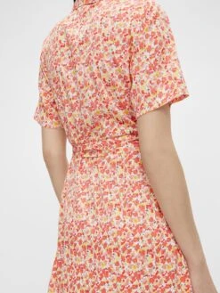 Pieces Robes Fluides Robe-chemise Rosia Femme Blanc 13 Pieces Robes Fluides Robe-chemise Rosia Femme Blanc -Joli Mode Soldes Magasin 2381083e4e695f50c0a4e0ea7ee80fdf