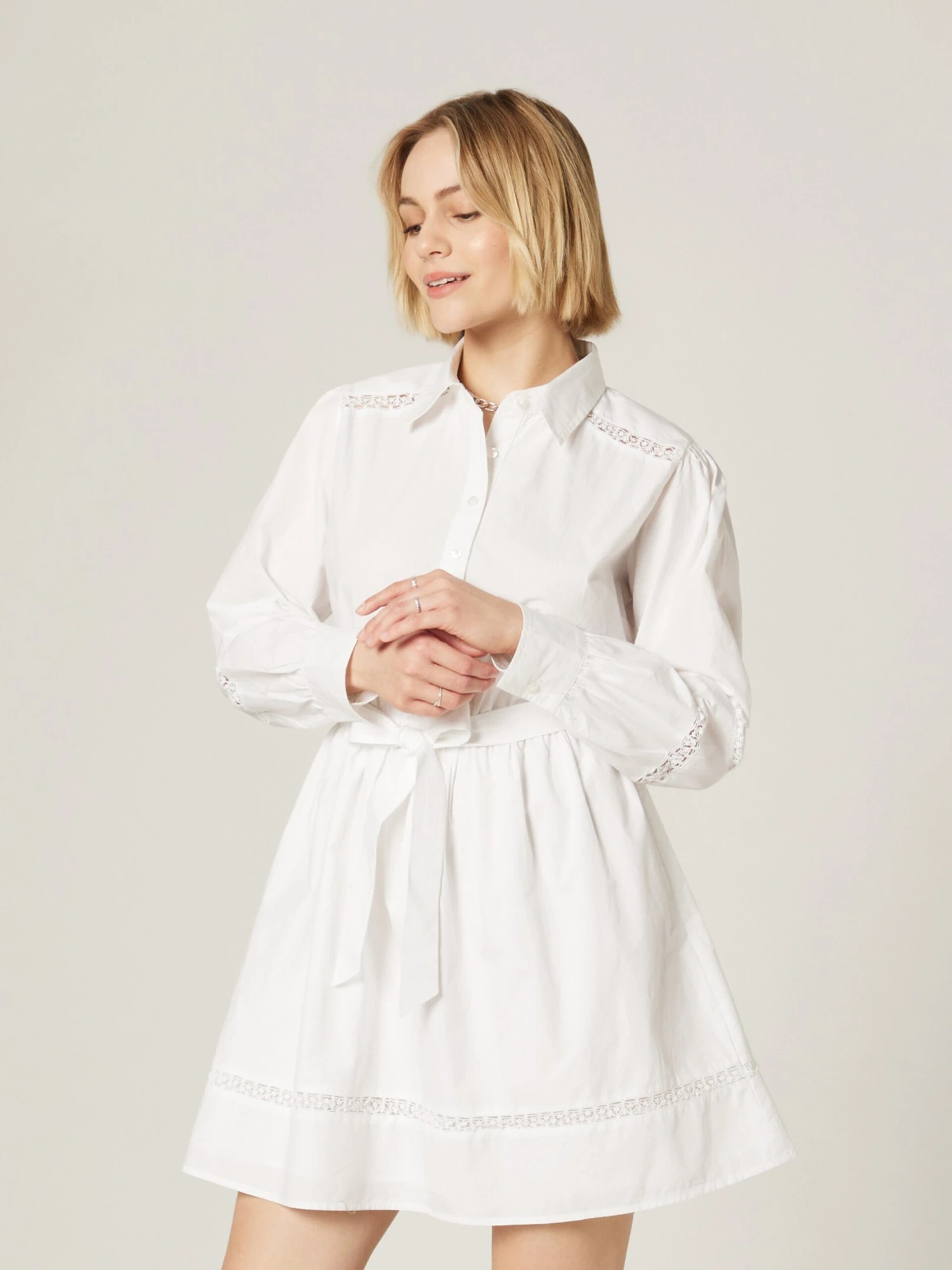 Robes Fluides Robe-chemise Ruby Femme Blanc 5 Robes Fluides Robe-chemise Ruby Femme Blanc – Image 3