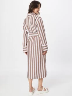 SAMSØE SAMSØE Robes Fluides Robe-chemise MALENE Femme Marron -Joli Mode Soldes Magasin 2d0fd69b8acae0c2b5150fa3cf07d8b2