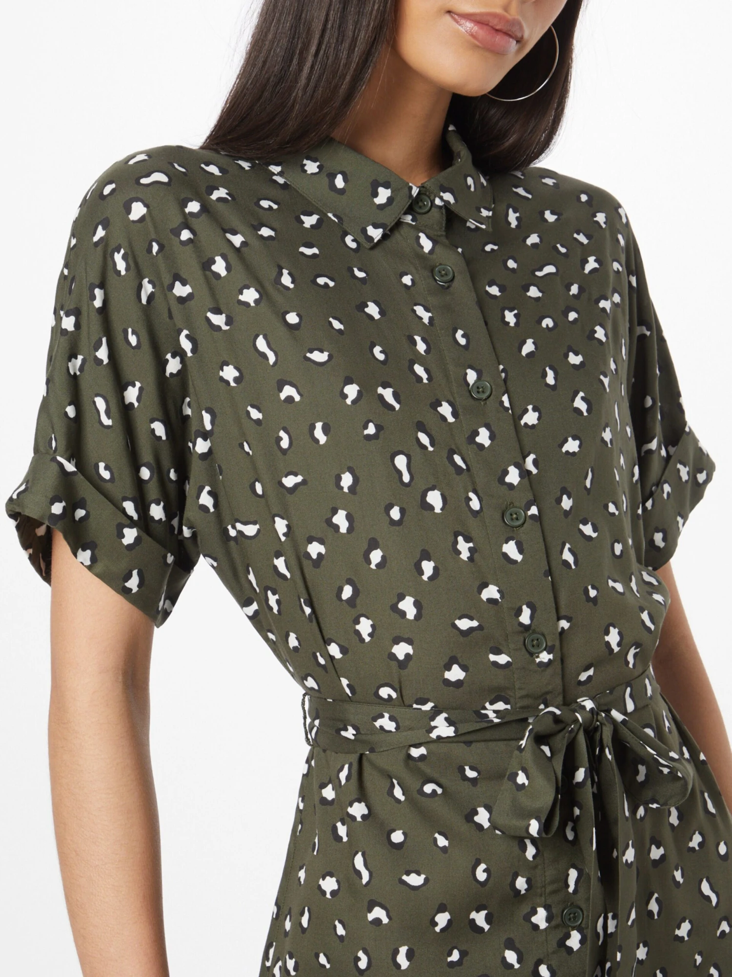 About You Robes Fluides Robe-chemise Marianne Femme Vert Foncé 4 About You Robes Fluides Robe-chemise Marianne Femme Vert Foncé – Image 2