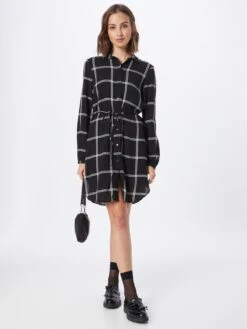 ONLY Robes Fluides Robe-chemise NOVA Femme Noir -Joli Mode Soldes Magasin 3b3935eb08b6e336b7fe95060bf9486f