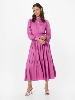 Bruuns Bazaar Robes Fluides Robe-chemise Bauma Leanne Femme Fuchsia -Joli Mode Soldes Magasin 40eb75e03ea3e7384a7c7b713a9cfafb