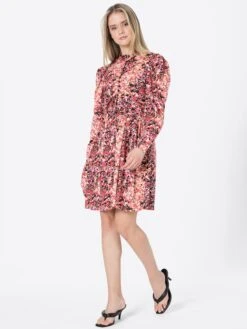 Robes Fluides Robe-chemise RAQUEL Femme Fuchsia / Rose 11 Robes Fluides Robe-chemise RAQUEL Femme Fuchsia / Rose -Joli Mode Soldes Magasin 47e8d5f13de83e4b874e438ed9ef645d