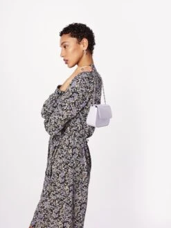 Robes Fluides Robe-chemise Valsi Femme Mélange De Couleurs 18 Robes Fluides Robe-chemise Valsi Femme Mélange De Couleurs -Joli Mode Soldes Magasin 4869c3d62c1f449095919a4dac5729b4