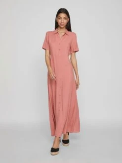 Vila Robes Fluides Robe-chemise Femme Rouge 13 Vila Robes Fluides Robe-chemise Femme Rouge -Joli Mode Soldes Magasin 54294f66a536cf32663c308f8abba26a