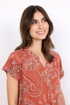 Soyaconcept Robes Fluides Robe-chemise LATOYA Femme Rouge Rouille / Bourgogne 11 Soyaconcept Robes Fluides Robe-chemise LATOYA Femme Rouge Rouille / Bourgogne -Joli Mode Soldes Magasin 61977ca39b6182d0b21062c822a0764f