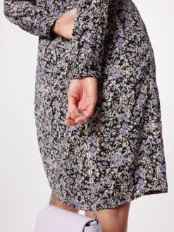 Robes Fluides Robe-chemise Valsi Femme Mélange De Couleurs 19 Robes Fluides Robe-chemise Valsi Femme Mélange De Couleurs -Joli Mode Soldes Magasin 6bb1a1f737a2694877b0e6637cf681de