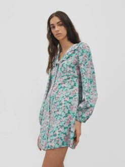 EDITED Robes Fluides Robe-chemise Lili Femme Vert / Jade / Vert Gazon -Joli Mode Soldes Magasin 6cee6c7d506440cbe42749898c9a8763