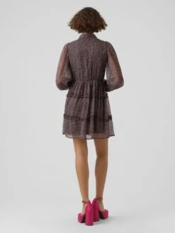 Vero Moda Robes Fluides Robe-chemise Femme Marron 9 Vero Moda Robes Fluides Robe-chemise Femme Marron -Joli Mode Soldes Magasin 6fd512f0a69c4f2bafb530997bc15858