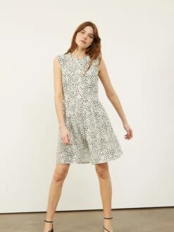 Robes Fluides Robe-chemise DOMINIQUE Femme Blanc 14 Robes Fluides Robe-chemise DOMINIQUE Femme Blanc -Joli Mode Soldes Magasin 73dacff35aea366216f27a9d441f9a22