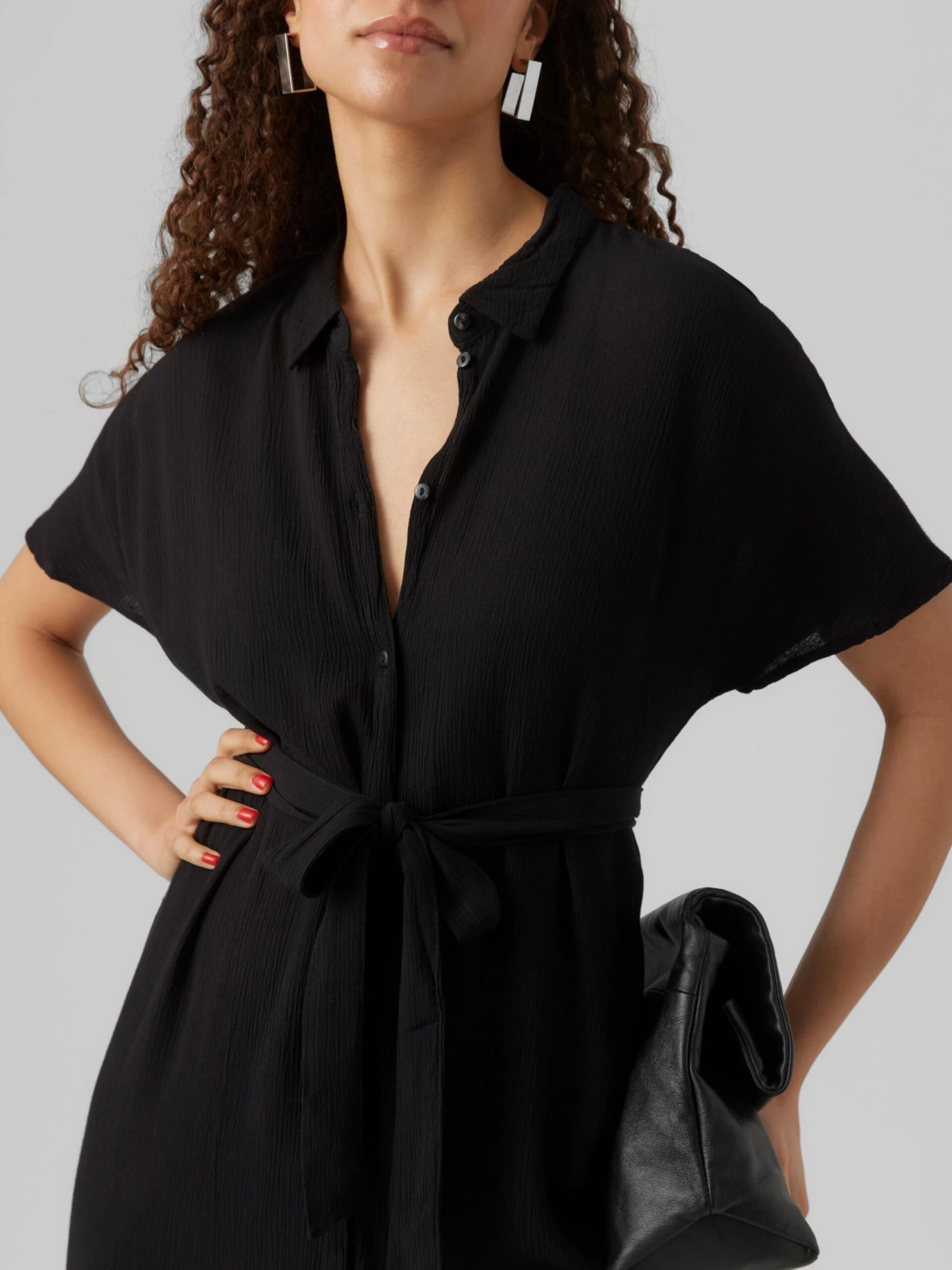 Vero Moda Tall Robes Fluides Robe-chemise Menny Femme Noir 9 Vero Moda Tall Robes Fluides Robe-chemise Menny Femme Noir – Image 7