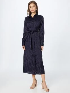 Robes Fluides Robe-chemise Caroline Femme Marine 9 Robes Fluides Robe-chemise Caroline Femme Marine -Joli Mode Soldes Magasin 7aa0e9747e31d52304024bec9eef24c2
