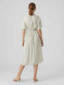 Vero Moda Robes Fluides Robe-chemise Menny Femme Kaki 9 Vero Moda Robes Fluides Robe-chemise Menny Femme Kaki -Joli Mode Soldes Magasin 8973e46c8cac69535fc9e9140b09d53b