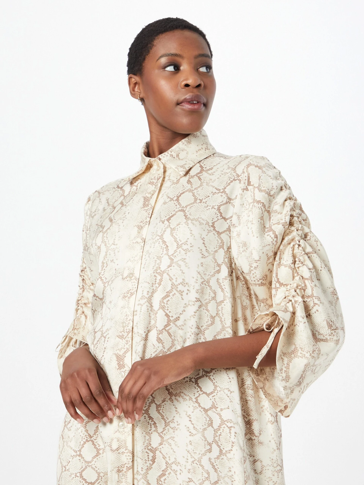 InWear Robes Fluides Robe-chemise Dwyn Femme Beige / Beige Foncé 4 InWear Robes Fluides Robe-chemise Dwyn Femme Beige / Beige Foncé – Image 2