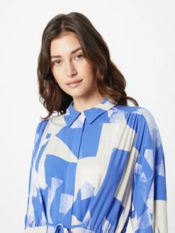 Soft Rebels Robes Fluides Robe-chemise Phoebe Femme Bleu Fumé -Joli Mode Soldes Magasin 91e87179b156502ebf292c4126b836d3