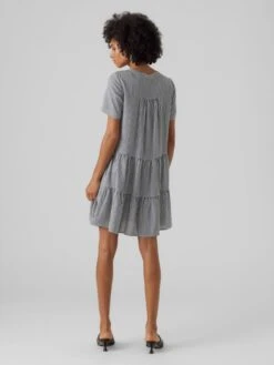 Vero Moda Robes Fluides Robe-chemise Bumpy Femme Blanc -Joli Mode Soldes Magasin b0360ef4e5c33a164ad2cdab0ed9b01f