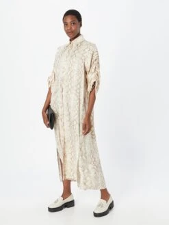 InWear Robes Fluides Robe-chemise Dwyn Femme Beige / Beige Foncé 11 InWear Robes Fluides Robe-chemise Dwyn Femme Beige / Beige Foncé -Joli Mode Soldes Magasin b11db1900046817d9cd9869a6474fd9f