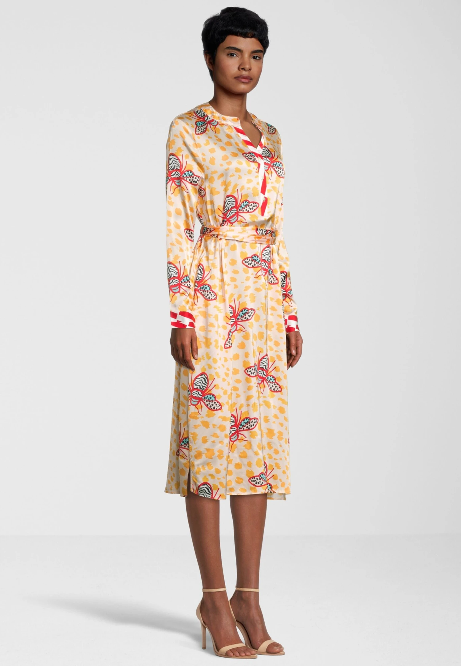 Robes Fluides Robe-chemise WOO KILLER BEE Femme Jaune 5 Robes Fluides Robe-chemise WOO KILLER BEE Femme Jaune – Image 3