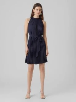 Vero Moda Robes Fluides Robe-chemise SARA Femme Bleu Marine 11 Vero Moda Robes Fluides Robe-chemise SARA Femme Bleu Marine -Joli Mode Soldes Magasin c40e6a2b8ddee5154c50acda7451bcc8