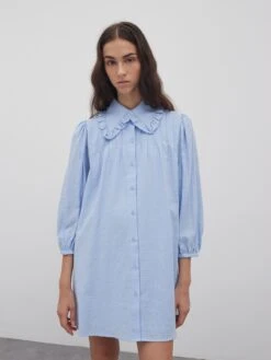 EDITED Robes Fluides Robe-chemise Debbie Femme Bleu Clair -Joli Mode Soldes Magasin c462b10e5b3082b057cbb74946c88b24