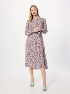 B.young Robes Fluides Robe-chemise Josa Femme Violet Foncé 9 B.young Robes Fluides Robe-chemise Josa Femme Violet Foncé -Joli Mode Soldes Magasin c8164685bc1a85ae268b56804aa5e329