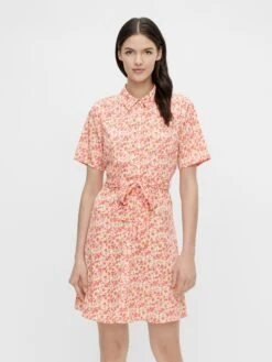 Pieces Robes Fluides Robe-chemise Rosia Femme Blanc 9 Pieces Robes Fluides Robe-chemise Rosia Femme Blanc -Joli Mode Soldes Magasin cb105197ea07256a12f7380977076998