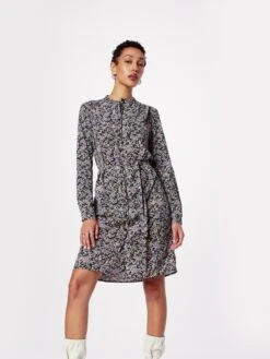 Robes Fluides Robe-chemise Valsi Femme Mélange De Couleurs 13 Robes Fluides Robe-chemise Valsi Femme Mélange De Couleurs -Joli Mode Soldes Magasin e42b3a50e2c68fdd598eaca38d90a8b5