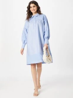 Second Female Robes Fluides Robe-chemise Henri Femme Bleu Clair -Joli Mode Soldes Magasin e45b8a11926e04c3e768a3d9bebe7f80