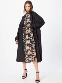 Vila Robes Fluides Robe-chemise VINDI Femme Noir 10 Vila Robes Fluides Robe-chemise VINDI Femme Noir -Joli Mode Soldes Magasin e7047769e2ccf1db978afbd0583bcb59