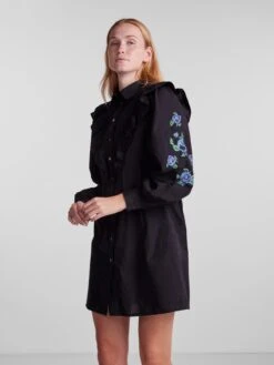 Y.A.S Robes Fluides Robe-chemise Kniri Femme Noir -Joli Mode Soldes Magasin f3f14d75c4ab45628d07c9a9f8754d88